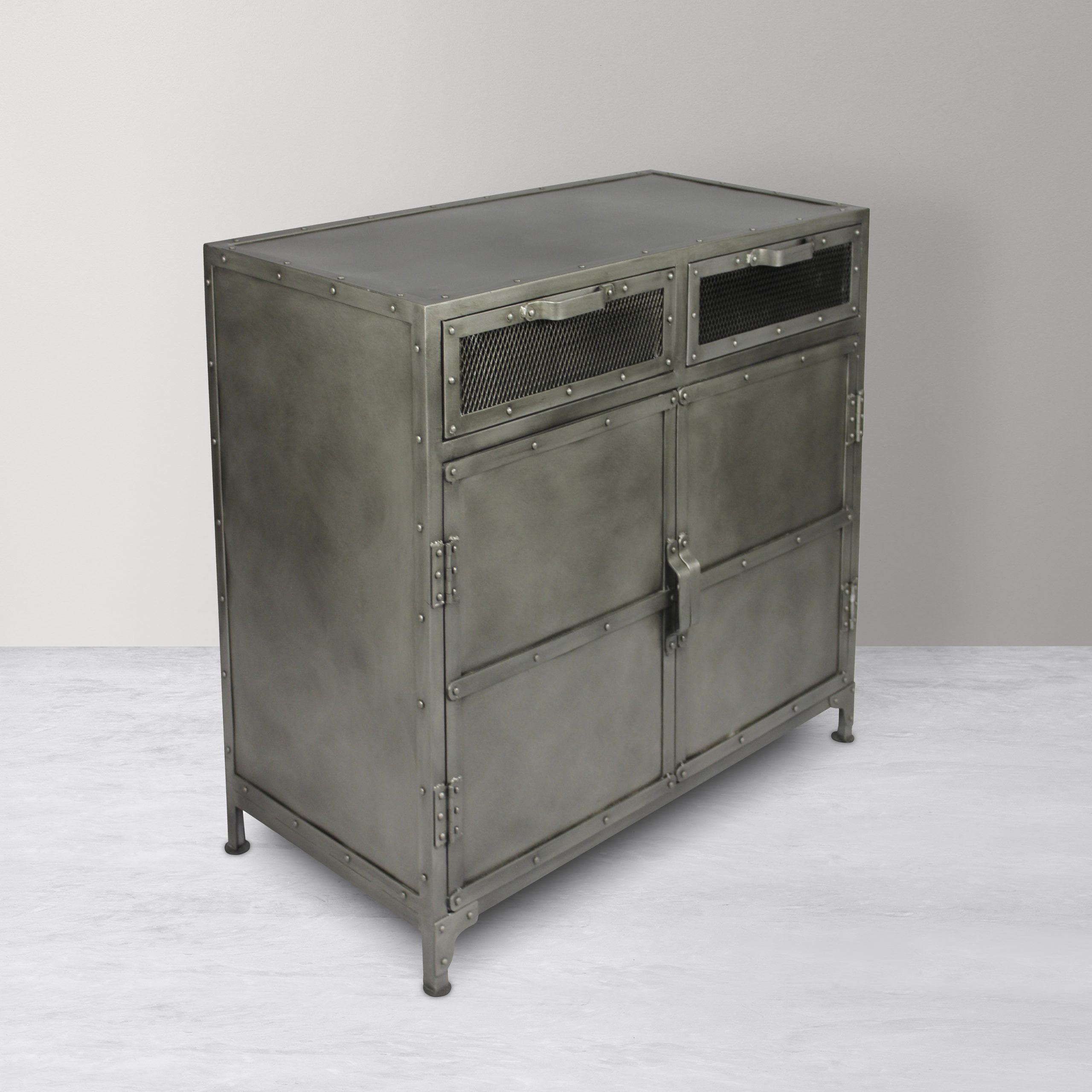 Inverness 2-Door 2-Drawer Sideboard