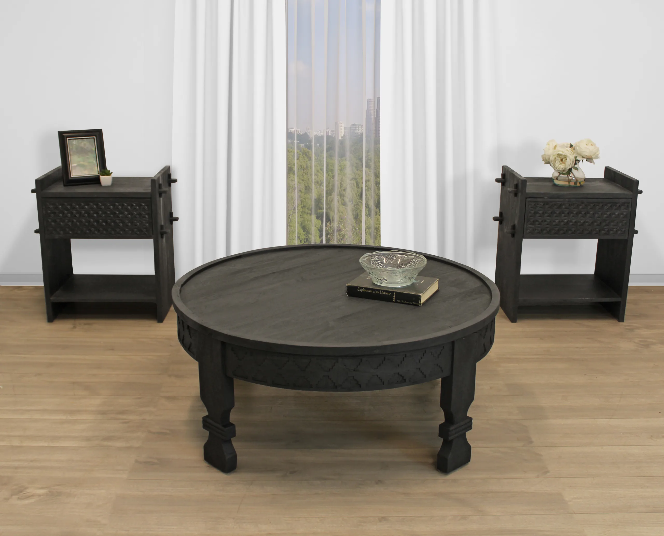 Surita Cocktail Table - Image 6