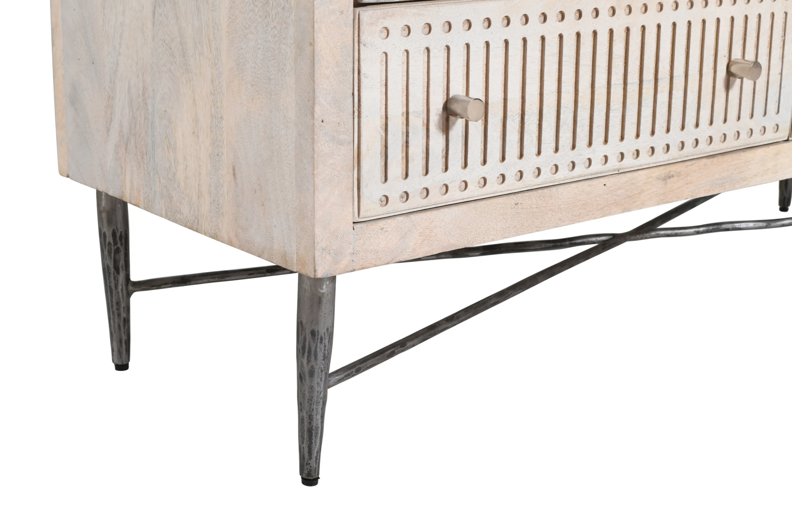 Alexandria 4-Piece King Bedroom Set with 2 Nightstands and 1 Dresser - Image 12