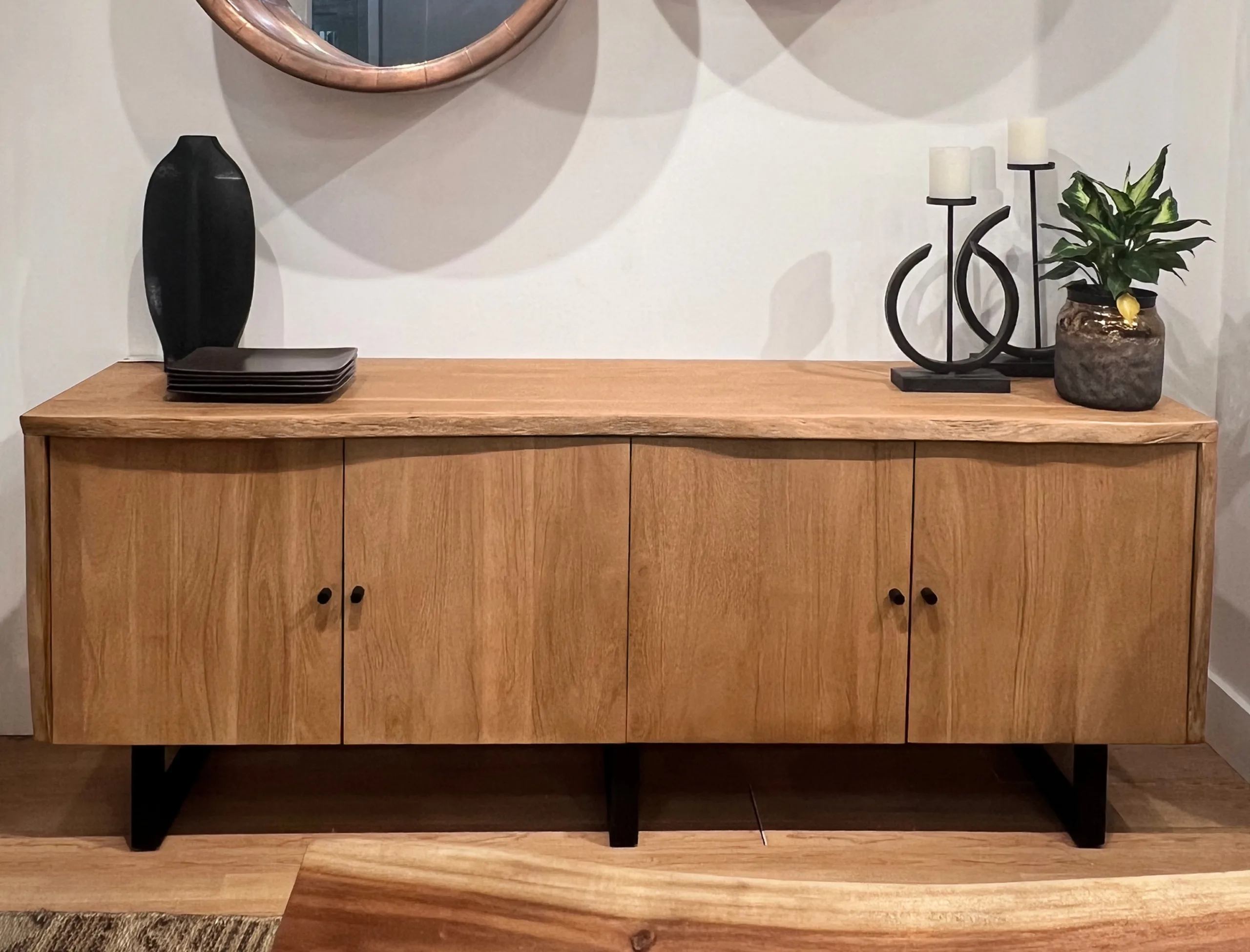 Sequoia 4-Door Live Edge Credenza - Image 11