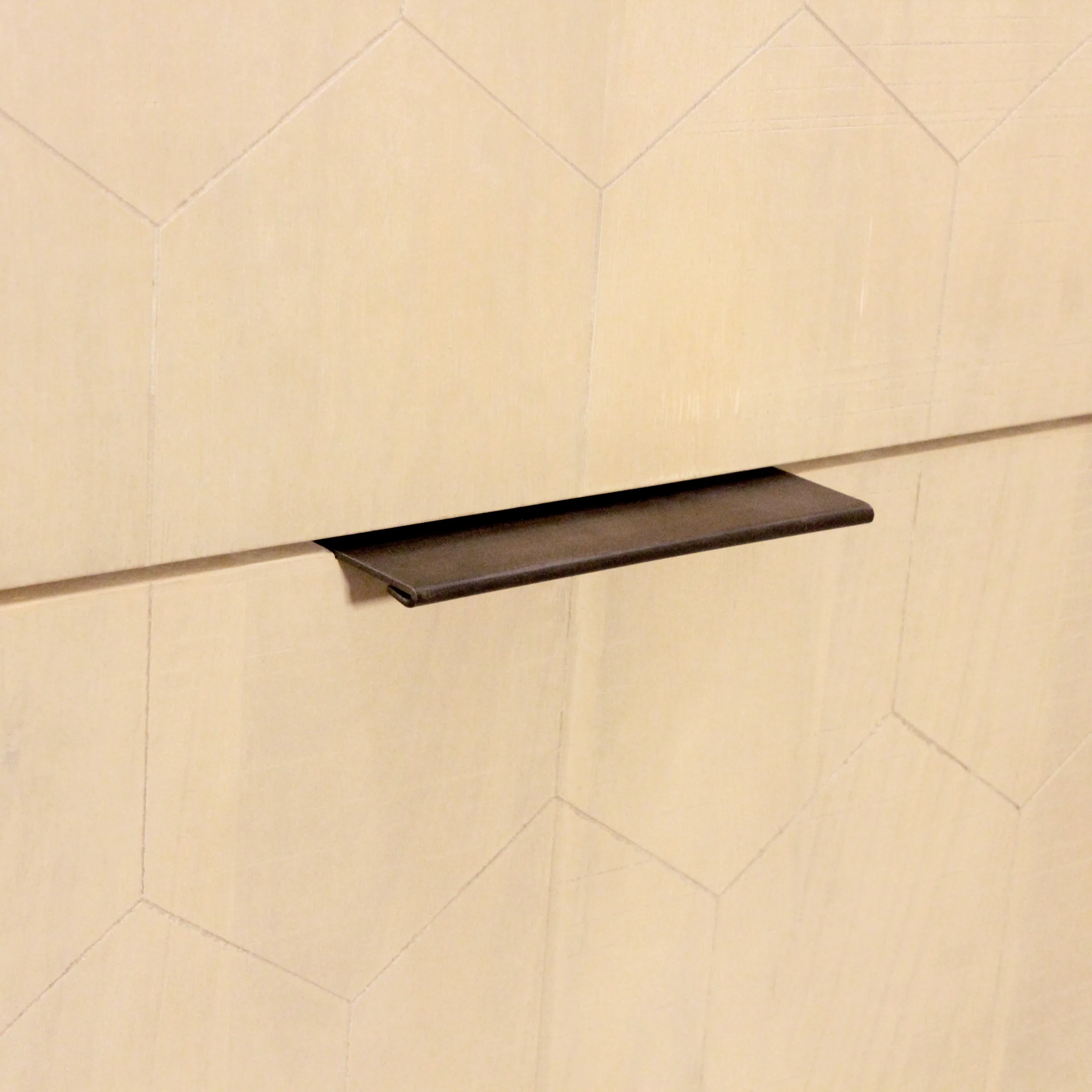 Rae 4-Drawer Chest - Aged Natural - Image 9